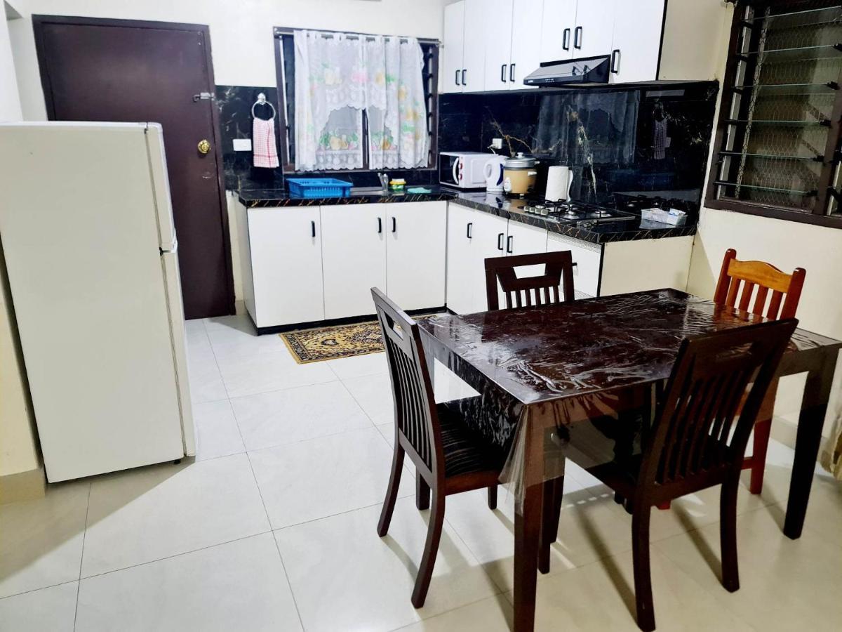 Masters 2 Bedroom Apartment Westfield نادي المظهر الخارجي الصورة