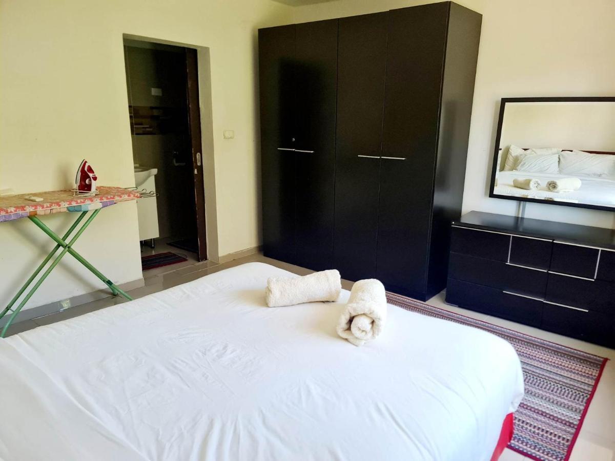 Masters 2 Bedroom Apartment Westfield نادي المظهر الخارجي الصورة